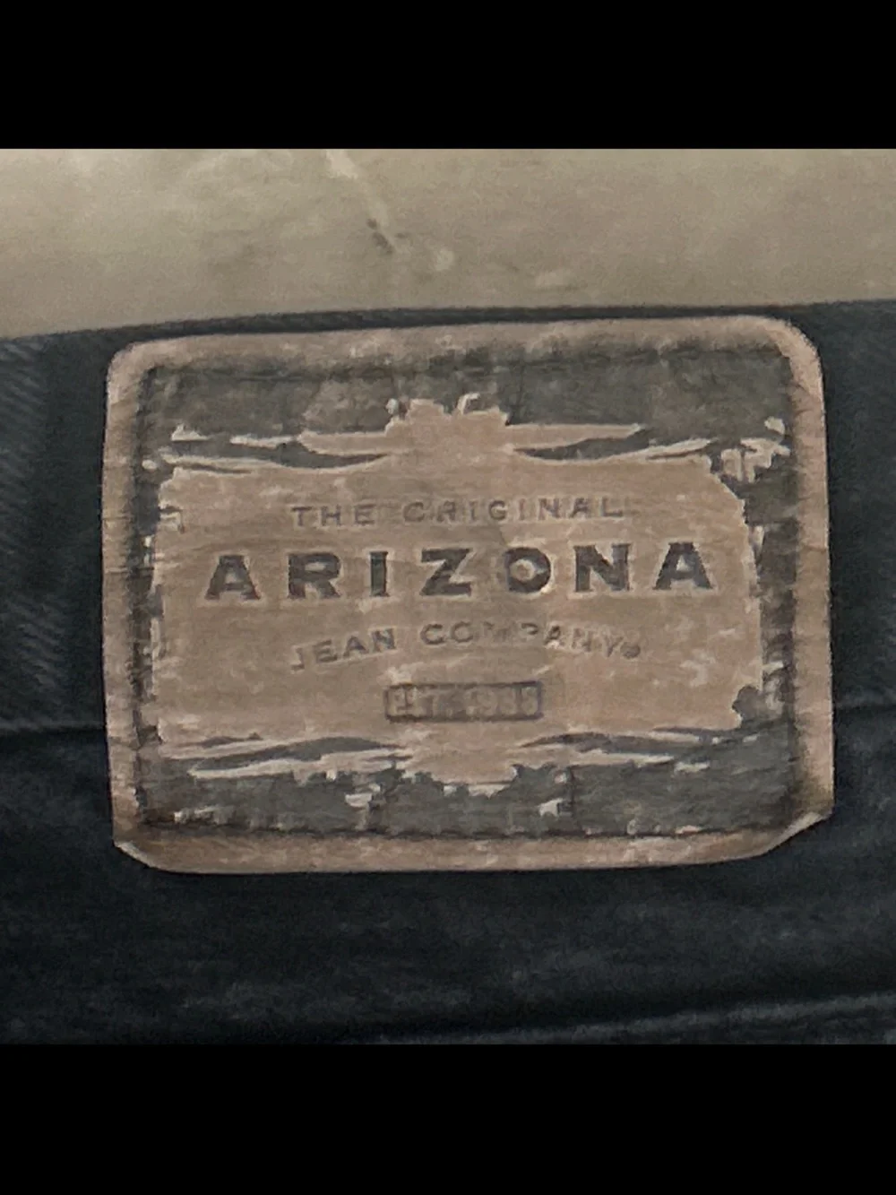 Men's VTG Arizona Loose Fit Denim Black Jeans With a Button Fly Sz 40/30